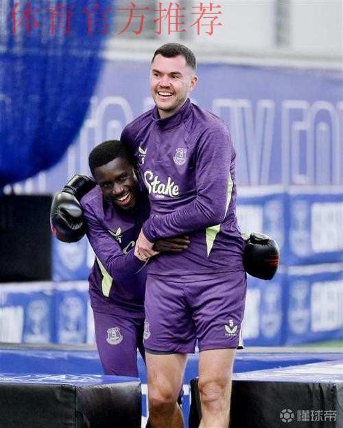 盖伊为掌掴队友迈克尔-基恩道歉:我会确保这种事情不再发生 盖伊为掌掴队友迈克尔-基恩道歉:我会确保这种事情不再发生